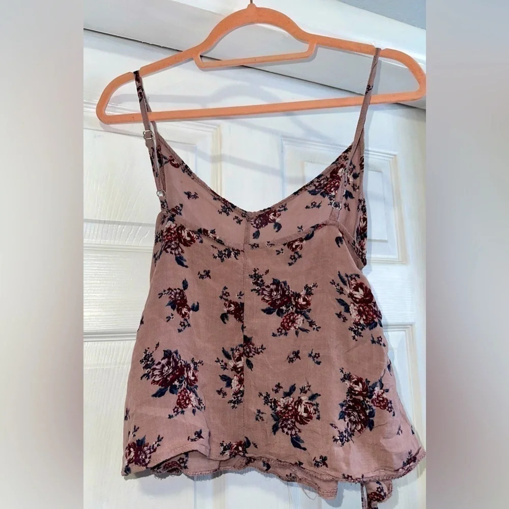 Don't Ask Why Pink Flowered Crop Top - Picture 3 of 6